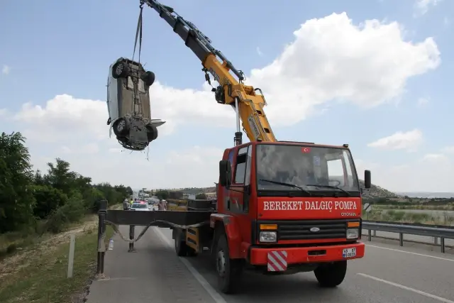 Son dakika haberleri | Dört aracın karıştığı trafik kazasında 4 kişi yaralandı