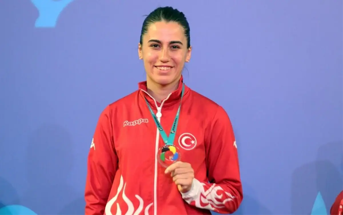 Meltem Hocaoğlu Akyol kimdir? 2020 Tokyo Yaz Olimpiyatları Karate Meltem Hocaoğlu Akyol kimdir, kaç yaşında, nereli?