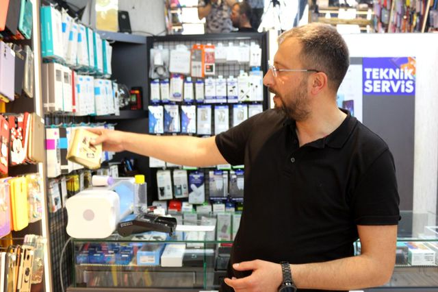 musteri gibi gelip sadaka kutusunu boyle cald 4 14222181 o