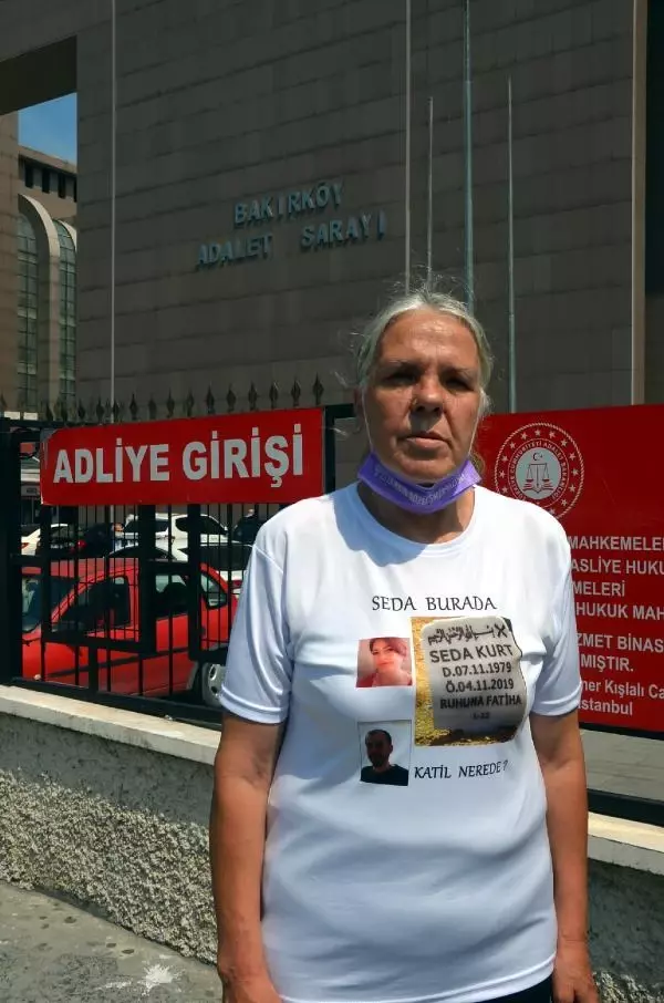 Son Dakika | Öldürülen kızının mezar taşı fotoğraflı tişörtüyle duruşmaya geldi: Birileri görsün