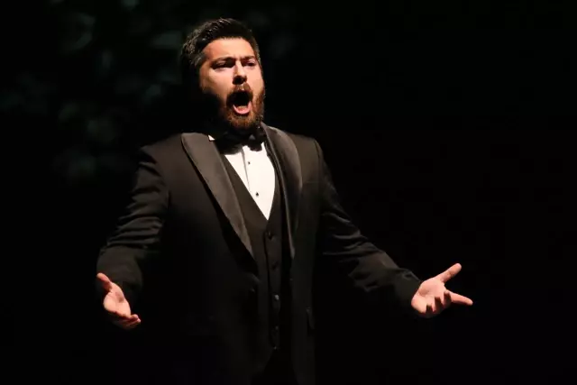 Devlet Opera ve Balesi Üç Tenor konserini verdi
