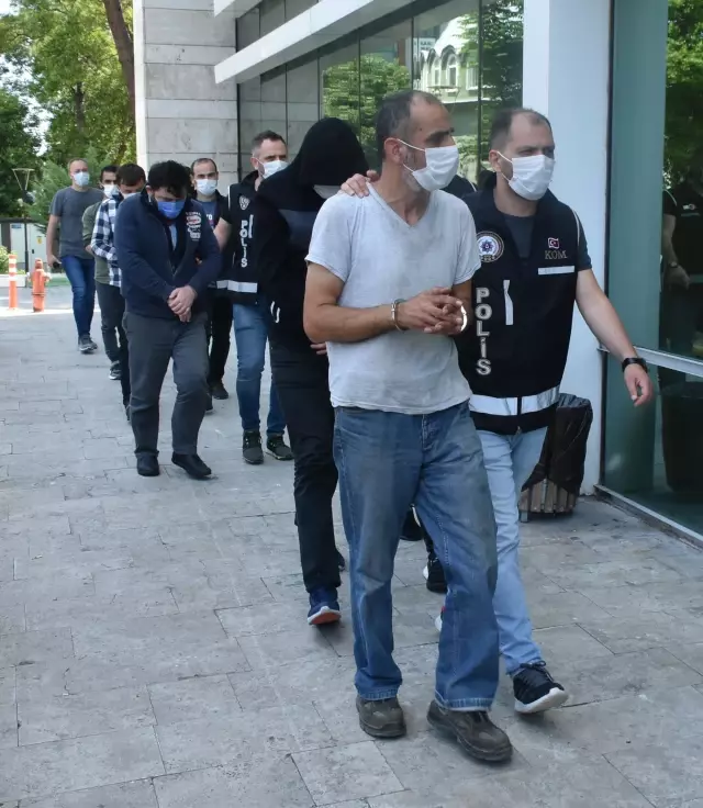 Son dakika gündem: Samsun merkezli cep telefonu kaçakçılığı operasyonunda yakalanan 18 şüpheli serbest bırakıldı Son dakika gündem: Samsun merkezli cep telefonu kaçakçılığı operasyonunda yakalanan 18 şüpheli serbest bırakıldı
