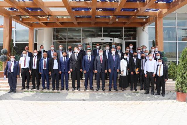 ak parti li akbasoglu mkek te hantal yapiyi 3 14225435 o