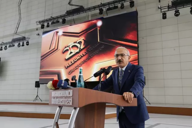 GAZİANTEP - Bakanlar Gül ve Elvan, Hasan Kalyoncu Üniversitesi Mezuniyet Töreni'ne katıldı