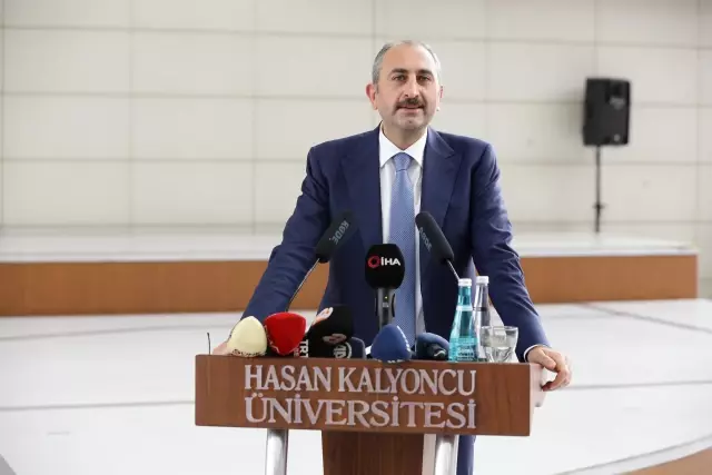 GAZİANTEP - Bakanlar Gül ve Elvan, Hasan Kalyoncu Üniversitesi Mezuniyet Töreni'ne katıldı
