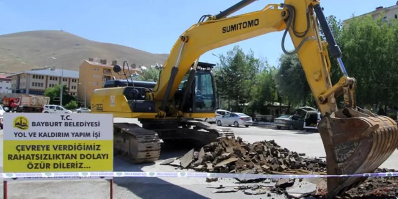 Belediyemiz 2021 Yılı Yol ve Kaldırım Yapım Çalışmalarına Başladı 25 Haziran 2021 Cuma