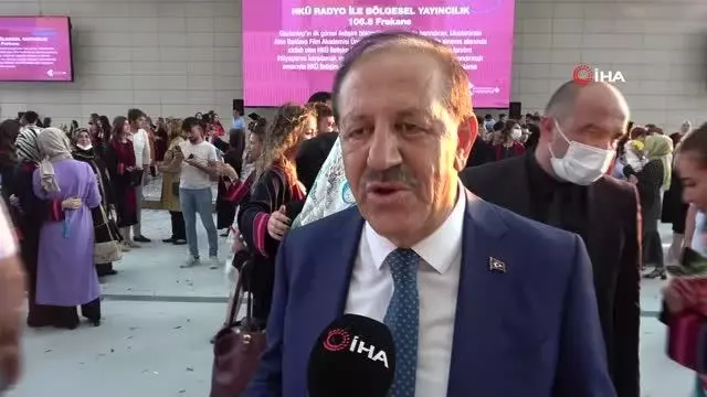 Cemal Kalyoncu, öğrencilerin heyecanına ortak oldu