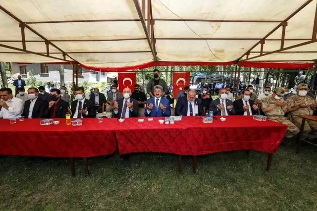 Erciş'te husumetli 4 aile düzenlenen 2 ayrı programla barıştırıldı