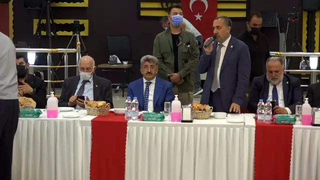 Erciş'te husumetli 4 aile düzenlenen 2 ayrı programla barıştırıldı