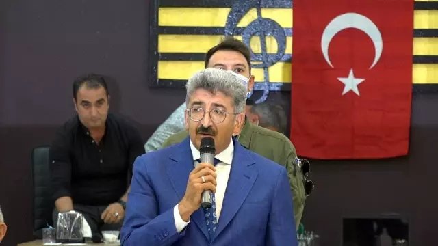 Erciş'te husumetli 4 aile düzenlenen 2 ayrı programla barıştırıldı