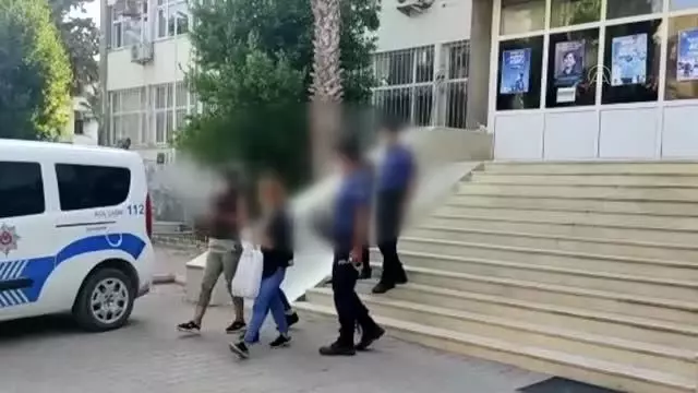 Evden hırsızlık yaptıkları iddia edilen 3 şüpheli tutuklandı