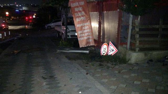 freni bosalan tir park halindeki 6 otomobil i 12 14224379 o