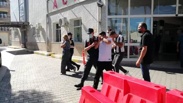 Bayram öncesi harekete geçen hırsız 'pireler' tutuklandı Bayram öncesi harekete geçen hırsız 'pireler' tutuklandı