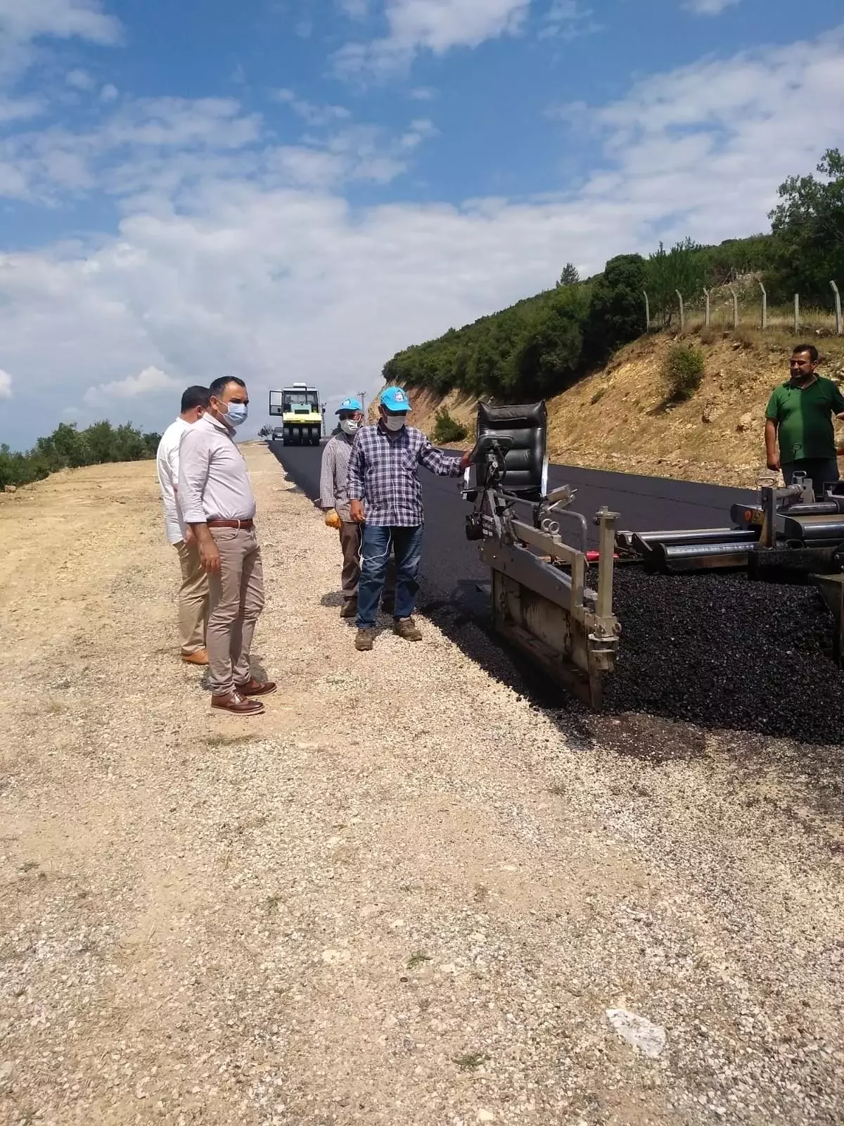 Kaymakamımız Sayın Adem Çelik, İlçemizde Yapımı Devam Eden Yatırımları Yerinde İncelemeye Devam Ediyor