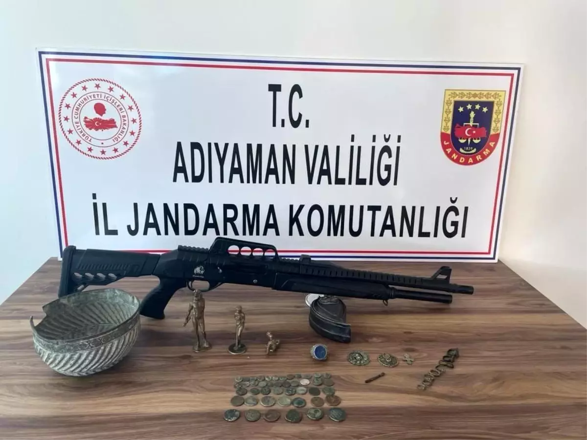Jandarma Adıyaman'da çok sayıda tarihi eser ele geçirdi 1 jandarma adiyaman da cok sayida tarihi eser e 14224391 amp