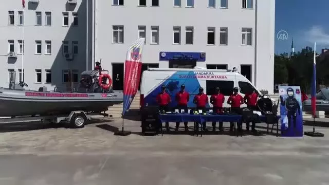 Karadeniz Bölgesi'nde su altının isimsiz kahramanları: 'Jandarma SAK Timi' Karadeniz Bölgesi'nde su altının isimsiz kahramanları: 'Jandarma SAK Timi'