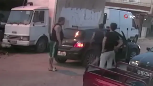 Market çalışanını bıçakladı, linç edilmekten jandarma kurtardı