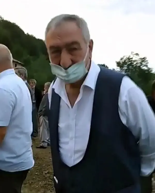 SAMSUN NİŞANDA ÇOCUKLARA SİLAHLA ATEŞ ETTİREN MUHTAR VE 4 KİŞİYE GÖZALTI