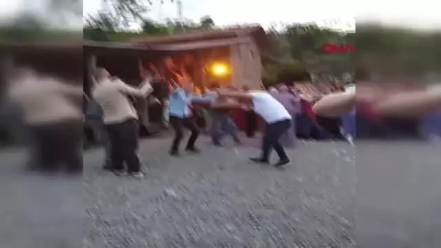 SAMSUN NİŞANDA ÇOCUKLARA SİLAHLA ATEŞ ETTİREN MUHTAR VE 4 KİŞİYE GÖZALTI