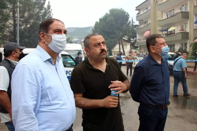 Amasya'da 4 katlı binanın çatısı alev alev yandı 11 Amasya'da 4 katlı binanın çatısı alev alev yandı