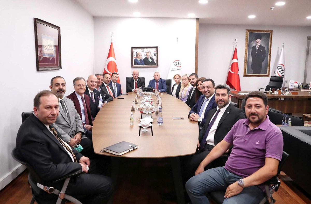 Ankara Sivil Toplum Kuruluşları Platformu'dan ATO Başkanı Baran'a 'Vefa Beratı' - Vimarsana News