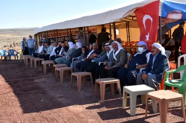 Bağlar belediyesi hizmetlerinden memnun olan bölge halkı AK Parti'ye katıldı