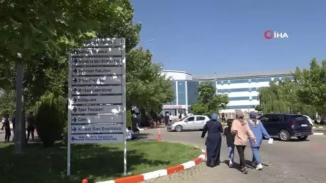 Deprem yaşayan Bingöl'de öğrencilerin sınav heyecanı