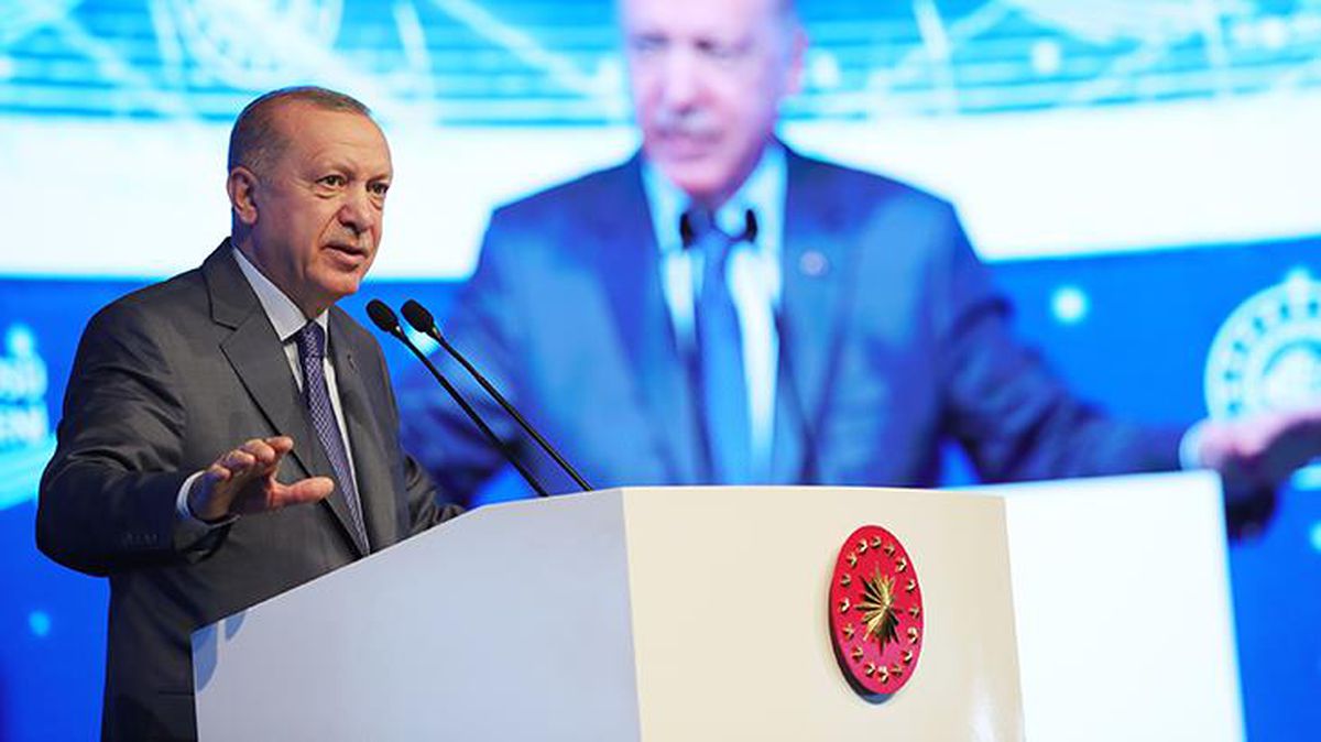 Erdoğan'dan Z kuşağına mesaj: Bu ülke için neler yaptığımızı bilmeniz gerek