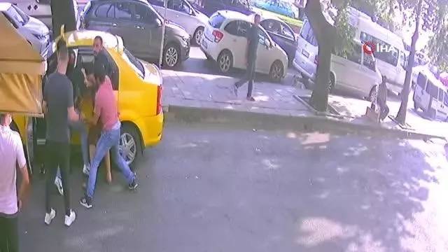 Son dakika haberleri! Ereğli'de 2 kişinin yaralandığı kavga kamerada