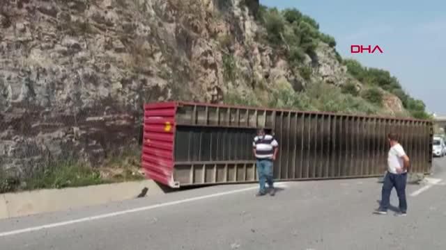 kocaeli konteyner savrulan tir dan d 100 yolu 14227470 o