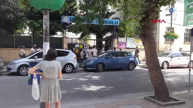 sinava gec kalmamak icin kosa kosa geldiler 2 14226864 o