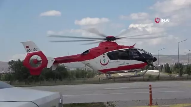 Ambulans helikopter 1 buçuk aylık bebek için havalandı