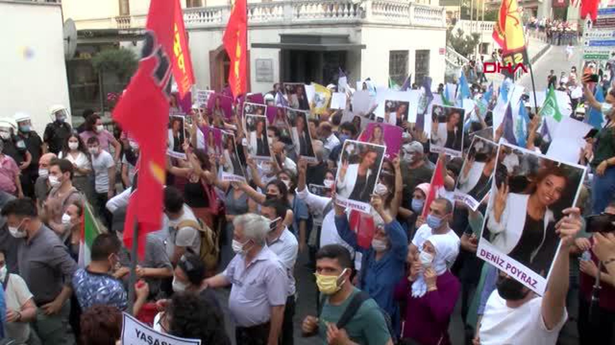 İSTANBUL-HDP'NİN YAPTIĞI BASIN AÇIKLAMASINDAN SONRA, DAĞILMAYAN GRUBA POLİS MÜDAHALE ETTİ