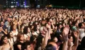 İşte normalleşmenin en dikkat çeken detayı! Konser ve festivaller geri dönüyor İşte normalleşmenin en dikkat çeken detayı! Konser ve festivaller geri dönüyor