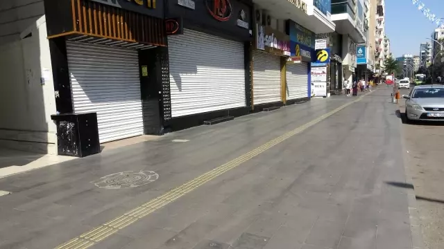 Son kısıtlamaya Diyarbakır uydu, sokaklar boş kaldı