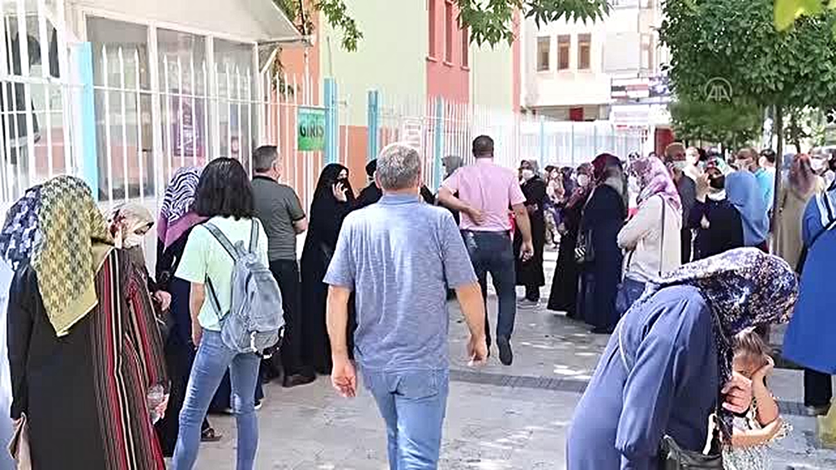 YKS'nin ikinci oturumu AYT heyecanı - Vimarsana News