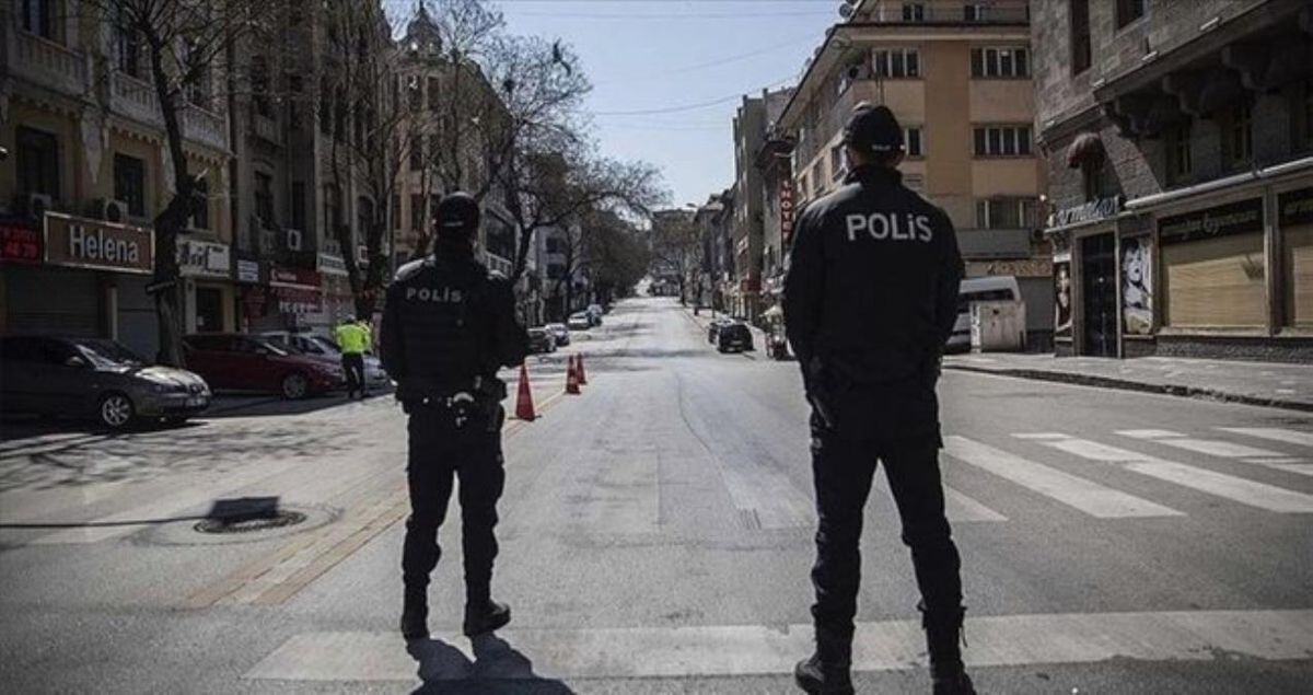 4 Temmuz bu Pazar günü sokağa çıkma yasağı var mı? 4 Temmuz Pazar yasaklar bitecek mi?