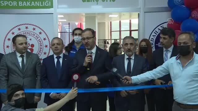 Gençlik ve Spor Bakanı Kasapoğlu, Ardahan'daki Genç Ofis in açılış törenine katıldı Açıklaması
