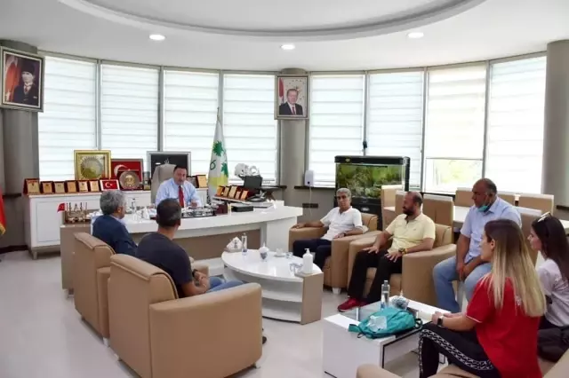 Başarılı spor takımlarından Başkan Beyoğlu'na teşekkür