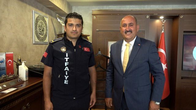 kizilirmak ta suruklenen sahsi kurtaran itfai 14229735 o