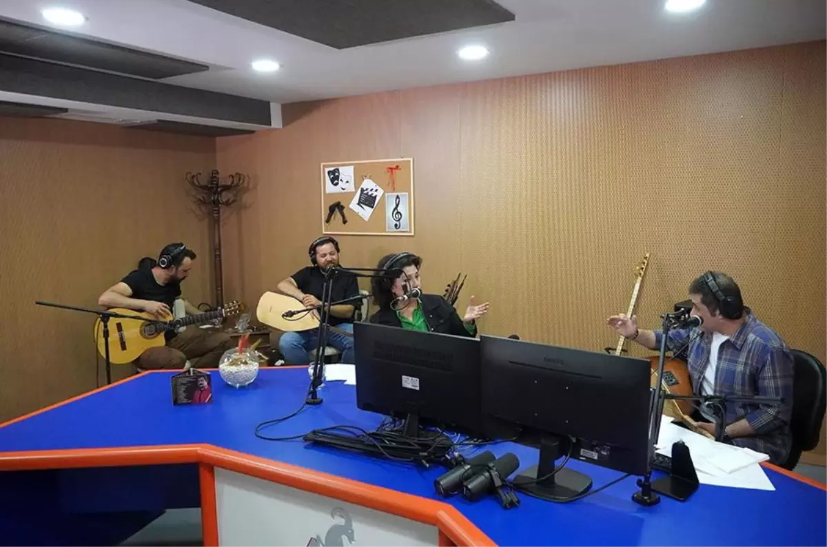 Radyo Angara'da Sazla Sözle 'Yürekten Dile'