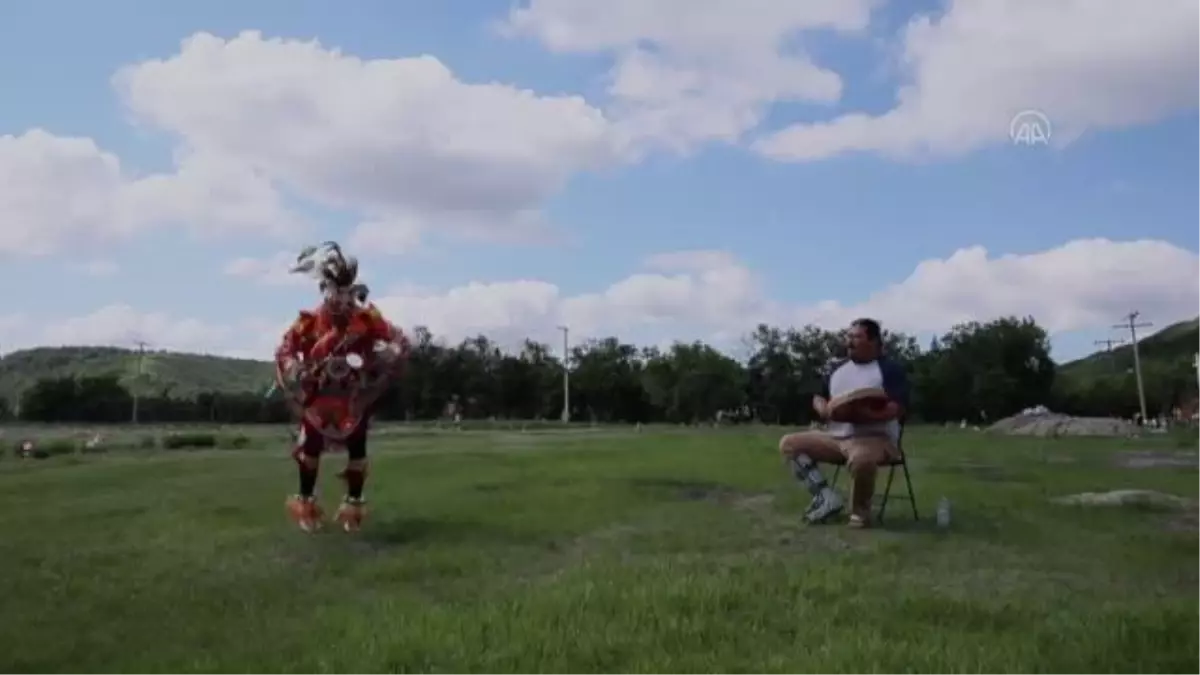 SASKATCHEWAN - Kanada'da kemikleri bulunan 751 çocuk için anma töreni düzenlendi