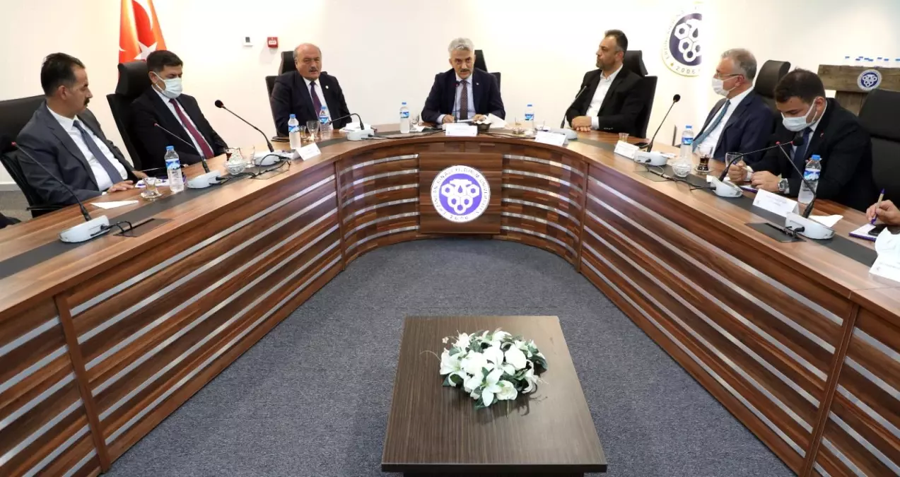 Sayın Valimiz Eğitime Destek Platformu İstişare Toplantısı'na Katıldı