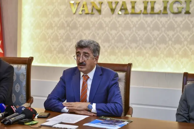 Vali Mehmet Emin Bilmez'den Kovid-19 aşısı yaptırmayanlara çağrı