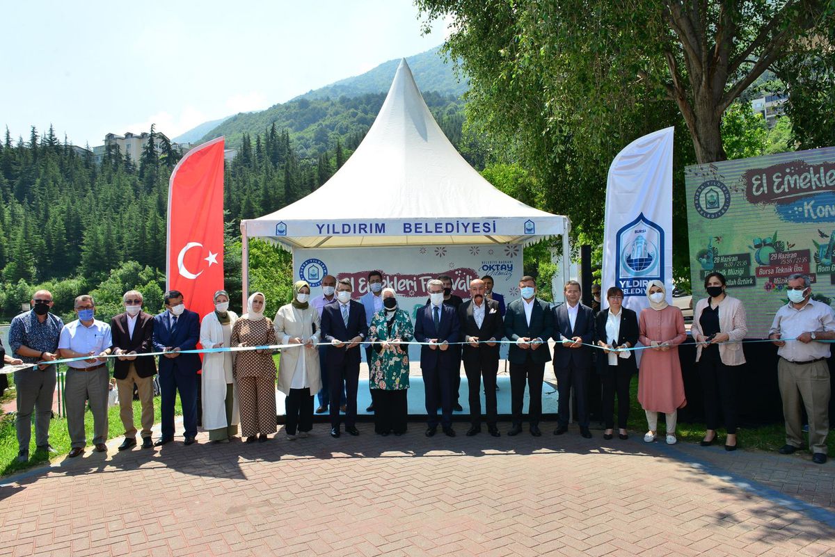 Yıldırım ilçesinde El Emekleri Festivali başladı