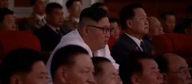 Açıklamalarıyla herkese meydan okuyordu! Kim Jong-un günden güne eriyor Açıklamalarıyla herkese meydan okuyordu! Kim Jong-un günden güne eriyor