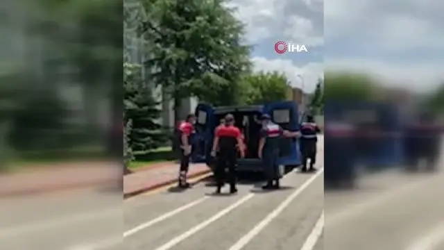 Ankara'da oto hırsızlığı suçundan aranan 3 şüpheliden 2'si yakalandı