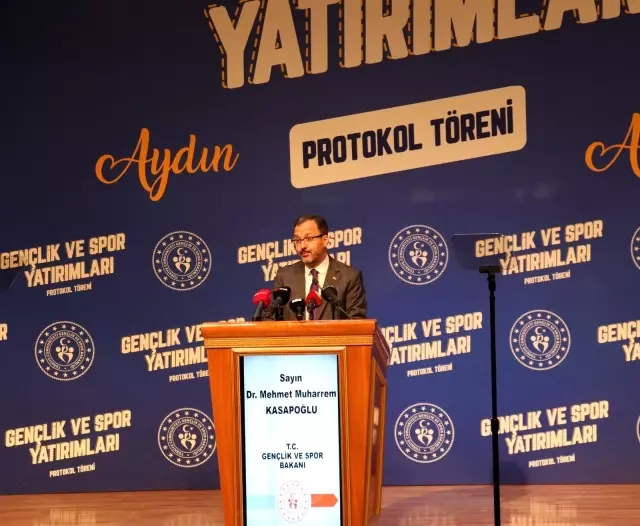 Bakan Kasapoğlu: 'Ferasetten yoksun tavırlarıyla gençlerimizin moral ve motivasyonlarını düşürenler karşılarında bizi bulacak'