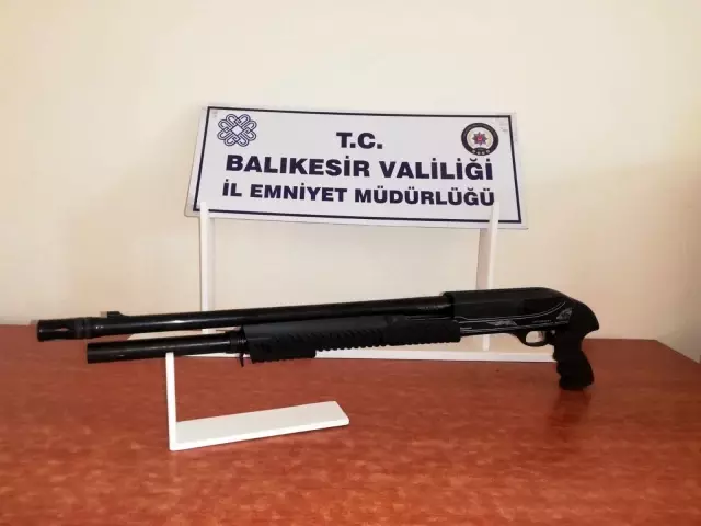 Balıkesir'de 30 gözaltı