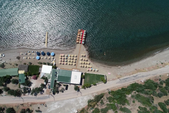 Assos'taki kaçak yapının 'Yapı Kayıt Belgesi' iptal edildi